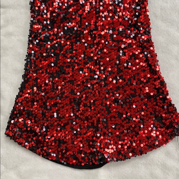 Rue21 Black, Red Sequined Pullover Top Size S - Picture 2 of 7